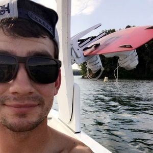 Meet your Posher, Thomas